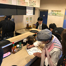 �ƥ�����